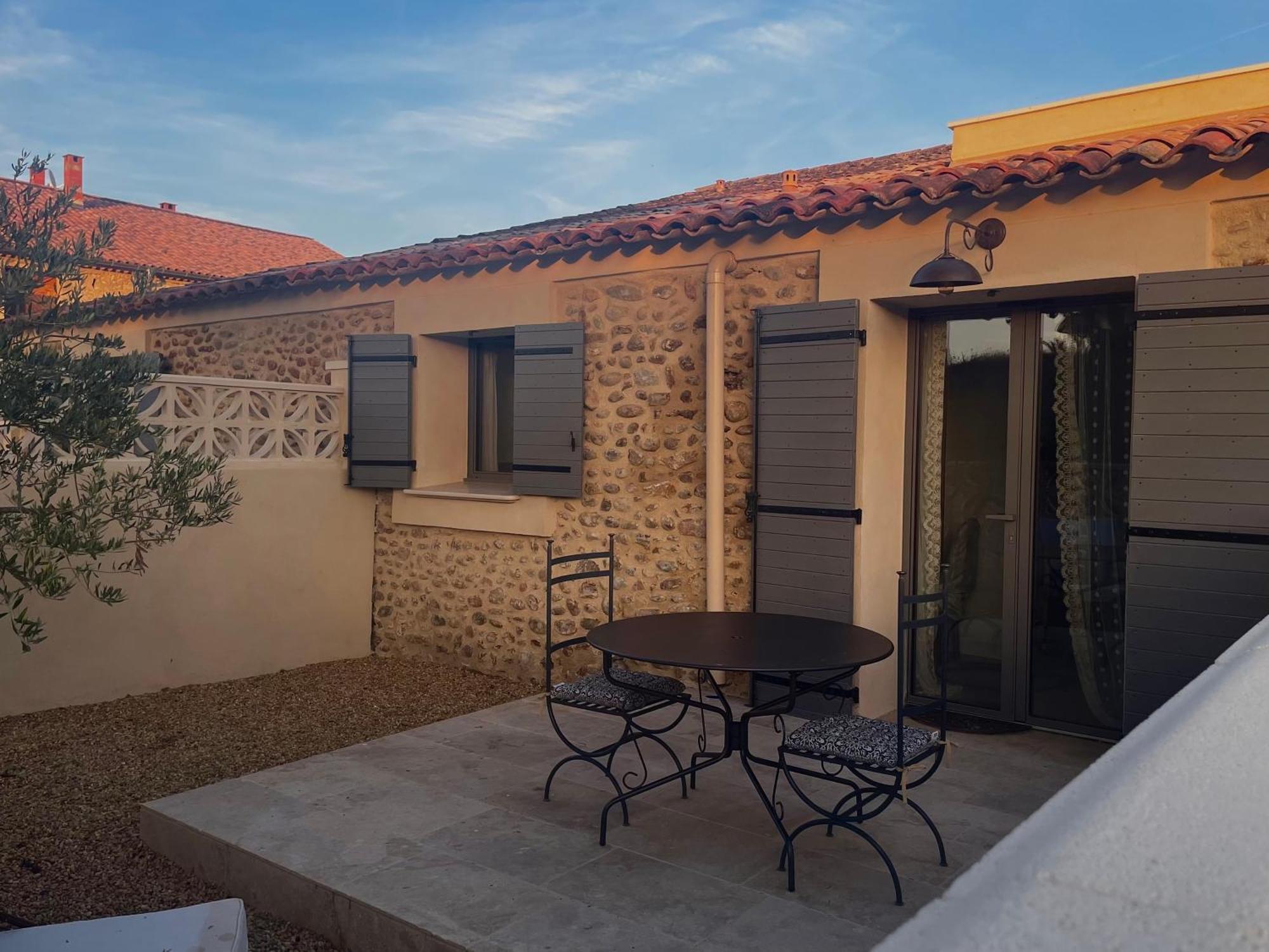 Les Mazets Du Pas Hotel Gréoux-les-Bains Buitenkant foto