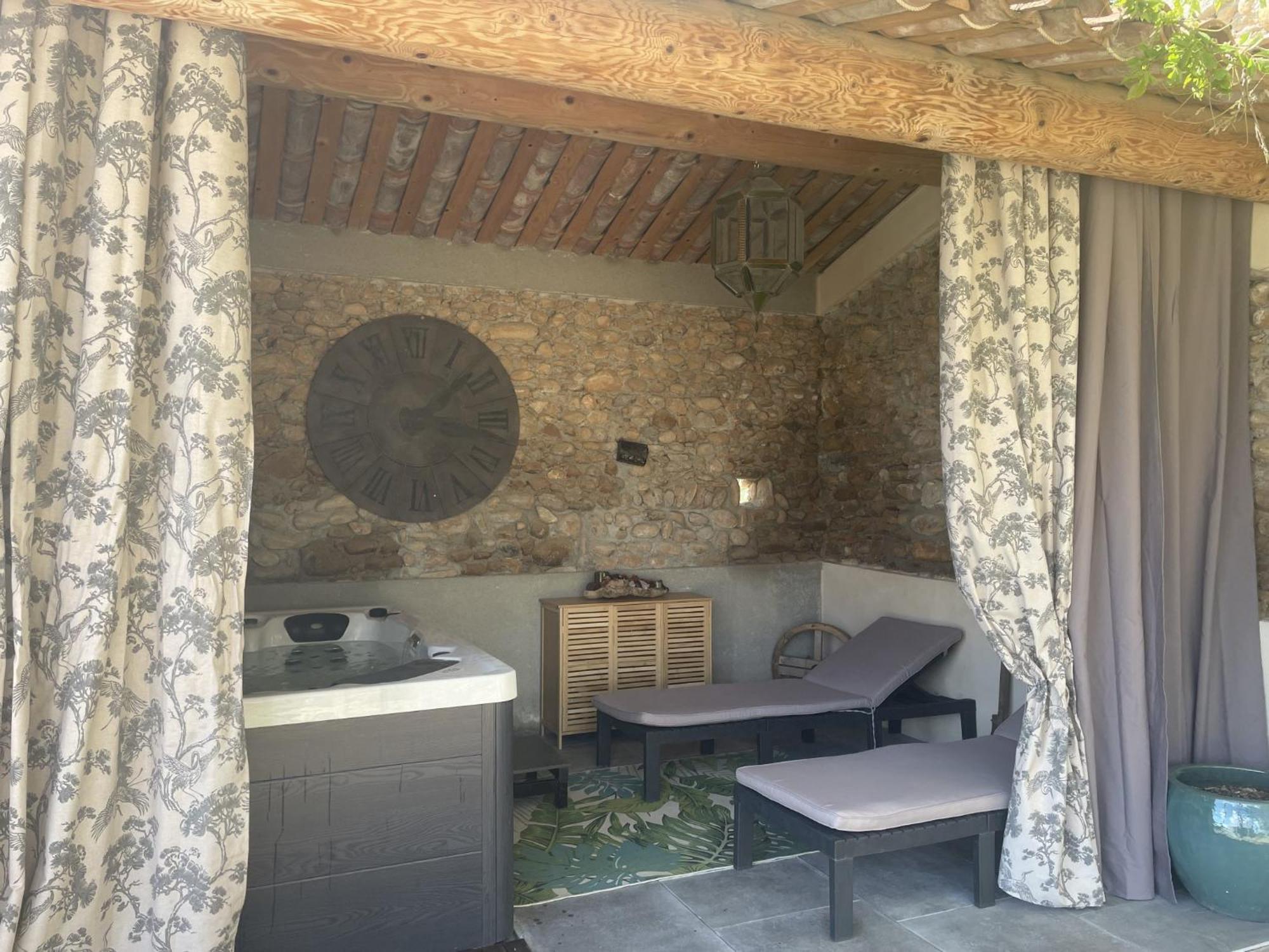 Les Mazets Du Pas Hotel Gréoux-les-Bains Buitenkant foto