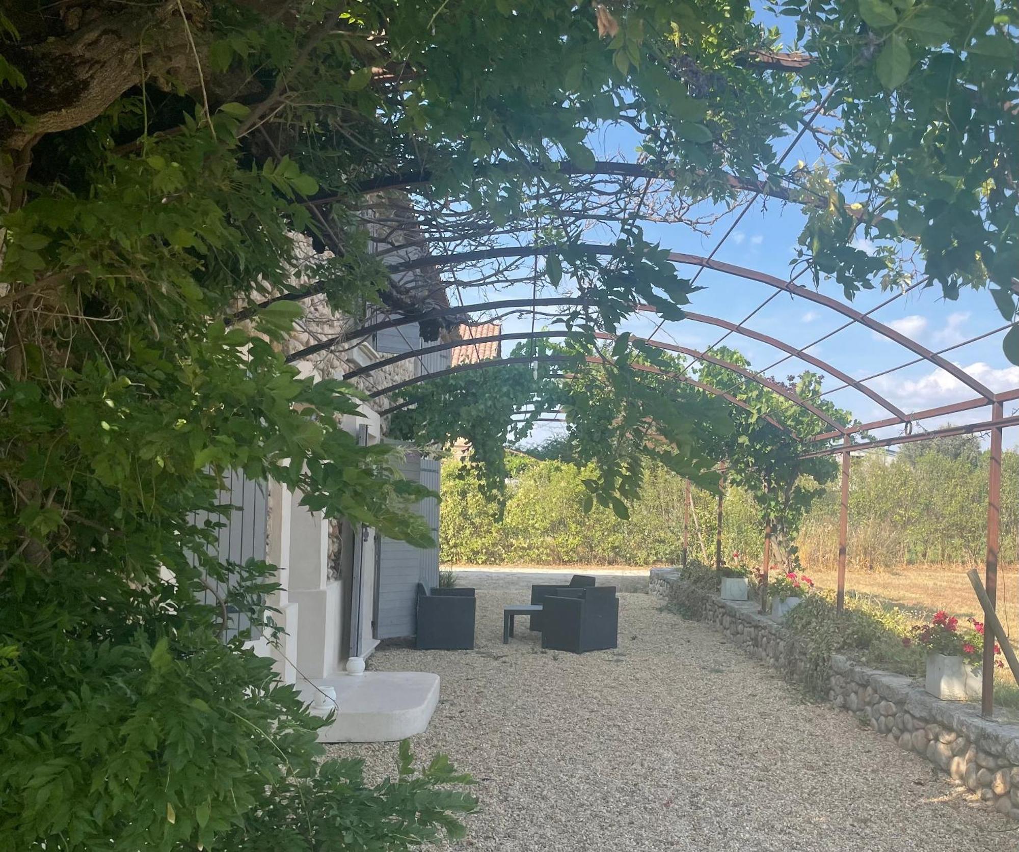 Les Mazets Du Pas Hotel Gréoux-les-Bains Buitenkant foto