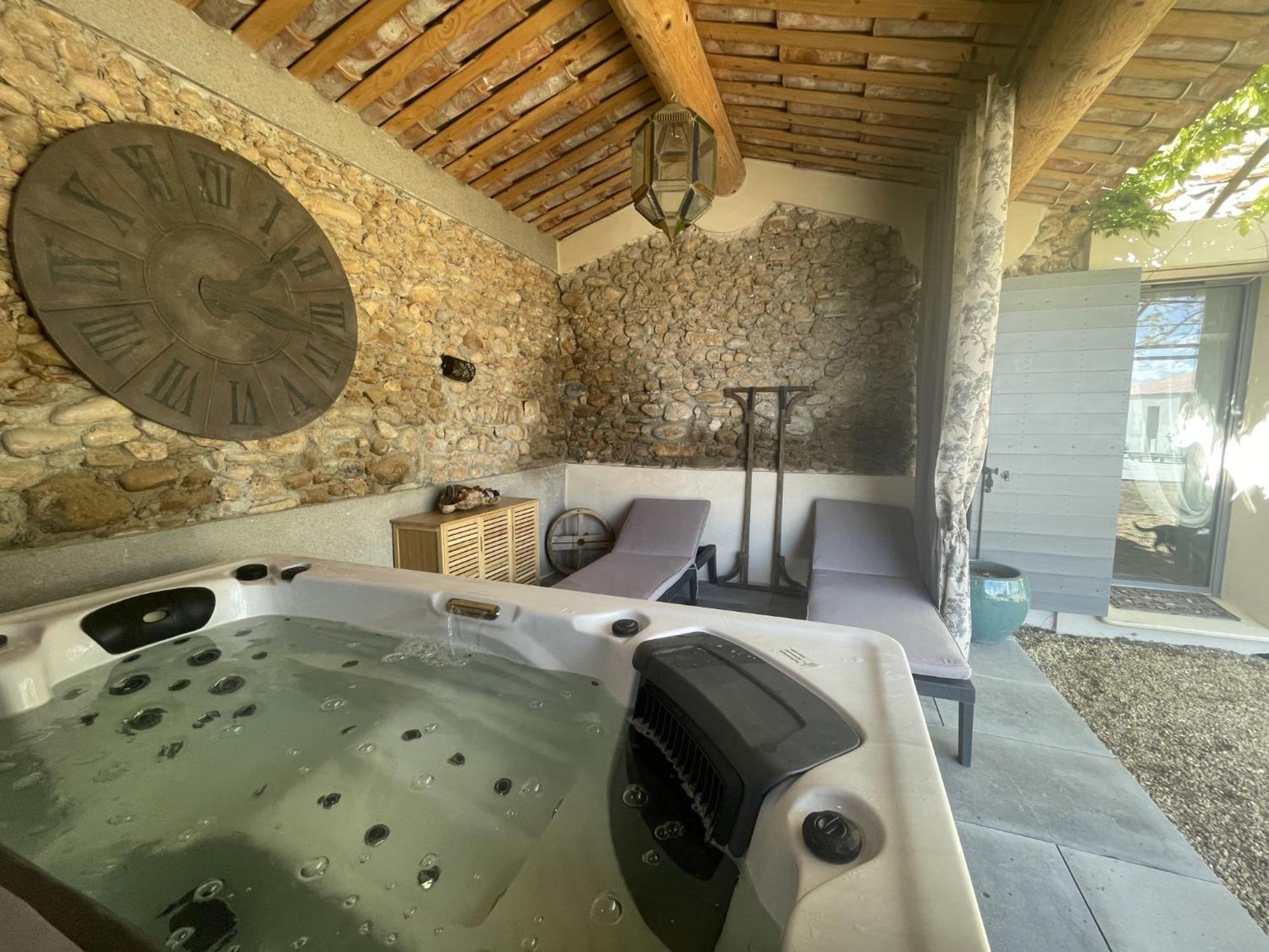 Les Mazets Du Pas Hotel Gréoux-les-Bains Buitenkant foto